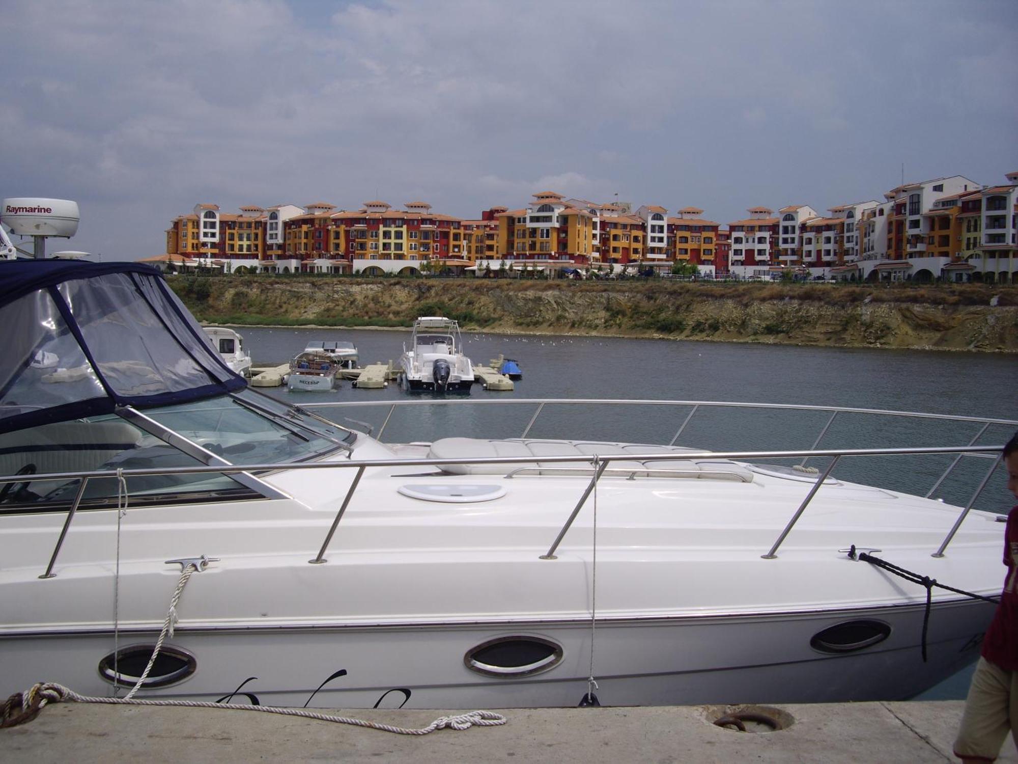 Studio Deluxe In Marina Cape 4 Stars Complex 33 7 Aheloy Bagian luar foto